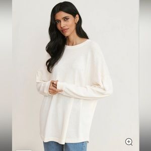 Jenni Kayne Boyfriend Long- Sleeve Tee, color- Ivory